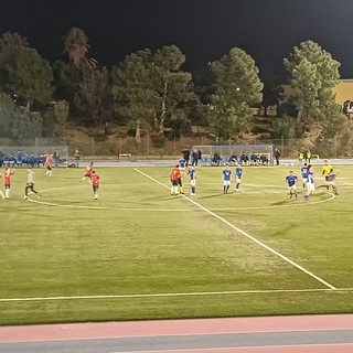 Calcio. Prima Categoria, il Savona (in dieci dal 50') rallenta col Masone: non basta il primo gol di G. Piu, Gatto firma l'1-1 finale