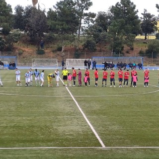 Calcio. Savona, operazione sorpasso compiuta: Sciarbo &amp; Cogo domato 3-0, i biancoblu volano in testa alla classifica