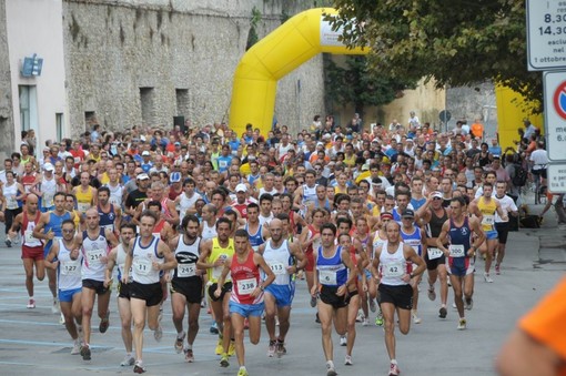 Podismo: ci siamo, tra poche ore a Loano scatta il Giro delle Mura