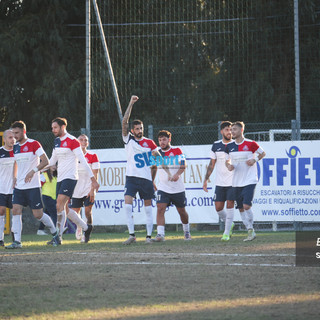 Calcio, Eccellenza. La San Francesco Loano torna a vincere, tre reti all'Athletic Club Albaro. Esordio con doppietta per Alessio Cargiolli