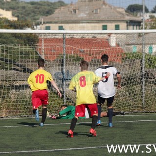 Calcio, Coppa Ostuni: vince l'Albenga! Il colpo di testa di Farinazzo piega il Vado