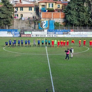 Calcio. Eccellenza, l'Albenga in nove cade a Imperia: i nerazzurri vincono 2-0