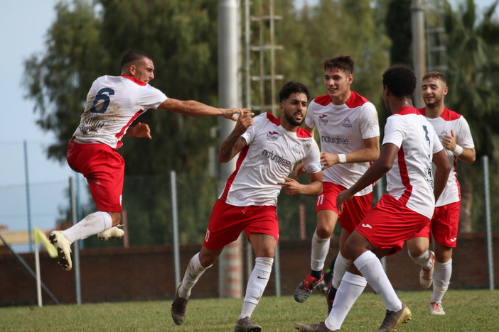 Calcio. Promozione. La San Francesco Loano non delude, prova di forza contro il New Bragno: 5-1 il risultato finale