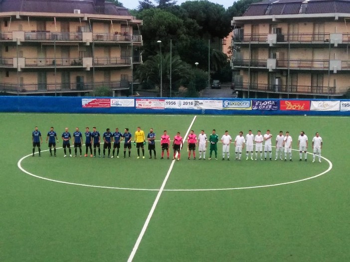 Calcio. Eccellenza. Botta e risposta al &quot;De Vincenzi&quot;: l'Imperia scappa con Laera, il Pietra recupera con Auteri