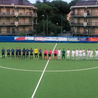 Calcio. Eccellenza. Botta e risposta al &quot;De Vincenzi&quot;: l'Imperia scappa con Laera, il Pietra recupera con Auteri