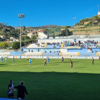 Calcio. Serie D, l'Albenga sbanca Sanremo e vola in classifica. Decide una rete di Venneri