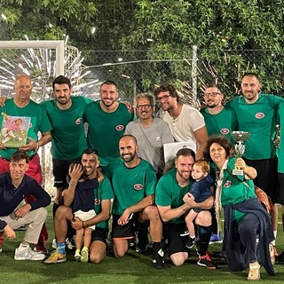 Torneo &quot;Crunn-a De Nöcce&quot; di Stella: trionfo per Agenzia Cinque Stelle contro Camping Dolce Vita