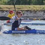 I ragazzi delle quinte del liceo scientifico sportivo dell’istituto Colombo con l’atleta paraolimpica Amanda Embriaco