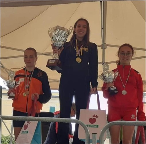 Atletica Ceriale. Eleonora Boeri primeggia ai Campionati Regionali Liguri nei 3000 metri