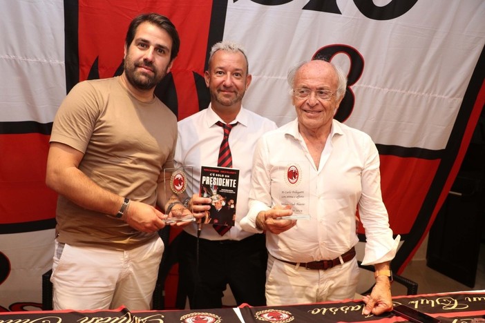 Alassio, presentato il libro “C’è solo un presidente” dedicato a Silvio Berlusconi: presenti gli autori Carlo Pellegatti e Peppe Di Stefano (FOTO)