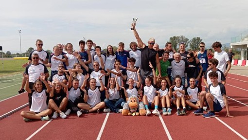 Atletica Arcobaleno. A Prato Marco Zunino e Denis Canepa fanno la voce grossa, record per la 4x400