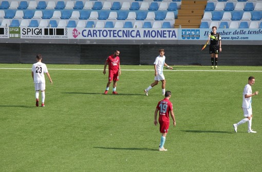 Calcio, Serie C: pregi e difetti da debuttante per l'Albissola, l'Olbia espugna 3-2 Chavari