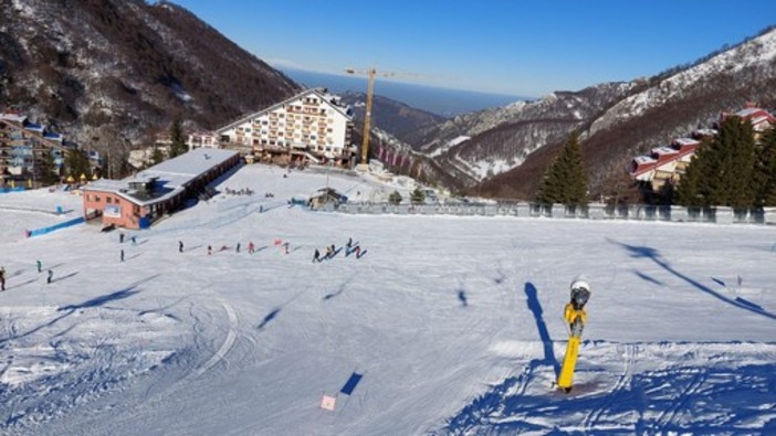 Capodanno speciale ad Artesina con fiaccolata sulla neve, musica e fuochi d'artificio