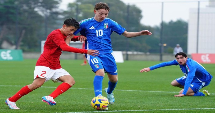 Calcio. Continua il magic moment di Roberto Scaglione, il trequartista andorese in campo nella prima amichevole tra Italia e Slovenia