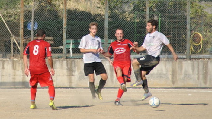 Calcio, Camporosso. Trotti rilancia i rossoblu: &quot;La salvezza è possibile&quot;