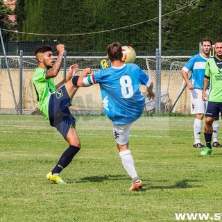 Calcio. Promozione: la Cairese irrompe in testa, Pietra e Taggia devono rispondere. Il Legino con la Praese per tornare alla vittoria, il Camporosso a caccia del riscatto con la Veloce