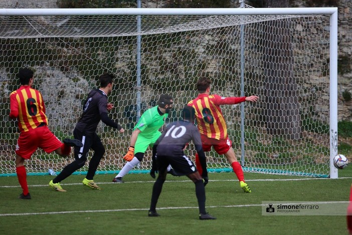 Calcio, Serie D: Sanremese e Savona in cerca della prova d'orgoglio, Finale e Argentina  degli ultimi punti salvezza