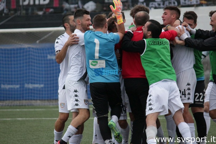 Calcio, Albenga. Summit ok tra società e squadra, domani è previsto il pagamento dei rimborsi