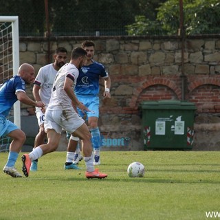 Calcio, Vado. Ritorno al futuro con l'esordio in Coppa Italia, si riparte proprio dalla Sanremese (VIDEO)