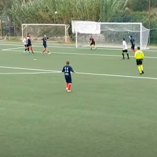 Calcio. Turbo Carparelli e Possemato, la sintesi del 3-5 tra Oneglia e San Filippo Neri Yepp Albenga (VIDEO)