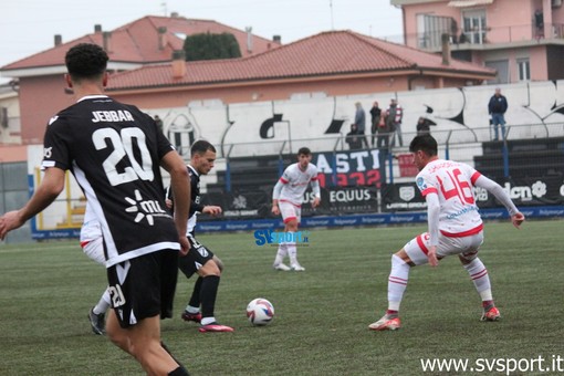 Calcio. La nota dell'Albenga: &quot;C'è l'interesse di potenziali investitori, ma non è stata formulata alcuna offerta&quot;