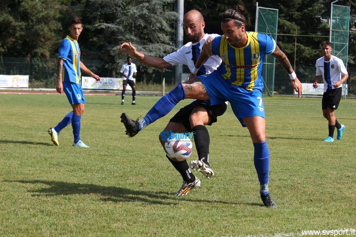 Calcio, Serie D. Le designazioni per gli anticipi di sabato, fischietti da Campania e Toscana per Albenga, Cairese e Vado