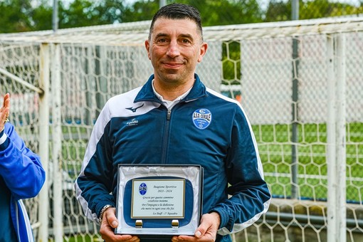 Calcio, Ceriale. C'è l'ufficialità, Pietro Sansalone non sarà più il direttore sportivo biancoblu