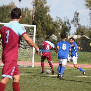 Calcio, Prima Categoria B. Sabato in campo per la Vadese, azzurrogranata ad Arenzano per lenire un finale di 2024 difficile