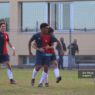 Calcio. Promozione. Un pomeriggio a tinte rossoblu: tutti gli scatti della vittoria della San Francesco Loano sul Celle Varazze (FOTOGALLERY)