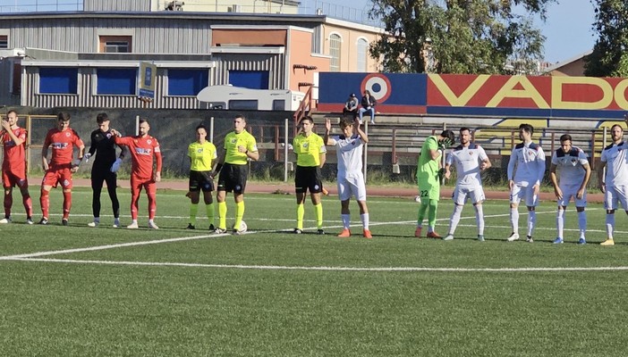 Il big match non ha vincitori, Vado - Varese è 1-1. Barzotti replica a Capra nel finale