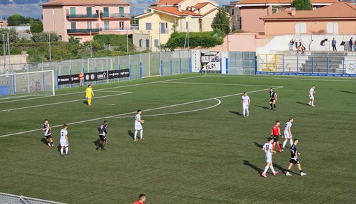 Calcio, Serie D. L'Albenga torna in campo, alle 14:30 il recupero con il Chieri