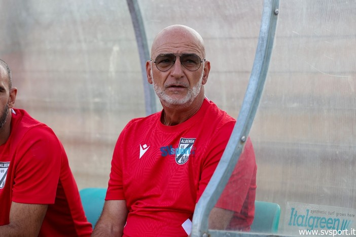 Calcio, Albenga. Sorrisi e nostalgia, clima da ultimo giorno di scuola al Chittolina