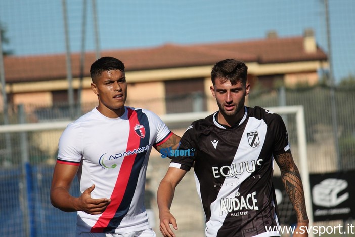 Calcio, Serie D. Albenga e Vado si ritrovano nel torinese, alle 14:30 le trasferte con Pinerolo e Chisola