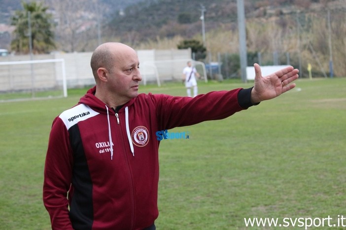 Calcio, Borghetto. Mister Perrone lascia la panchina, sarà responsabile della Prima Squadra