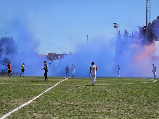 Calcio, S.F. Loano. Adesso è ufficiale, l'Ellena avrà il manto in sintetico: &quot;E' la nostra vittoria più grande&quot;