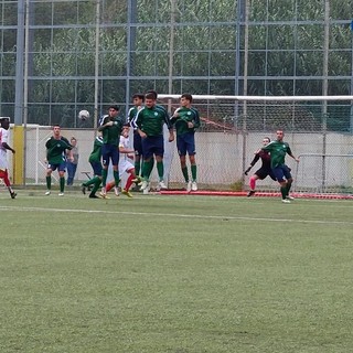 Calcio, Millesimo. La punizione vincente di Villar vale tre punti a Legino (VIDEO)