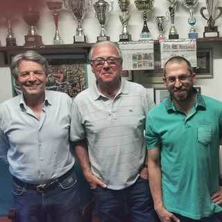 da sinistra Tonino Feroleto vice presidente, il presidenet Piero Enrico presidente, destra il vicepresidente Massimo Aicardi