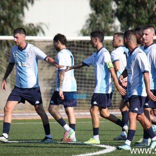 Calcio, Pietra Ligure. Stasera l'amichevole con la Carcarese, il 25 agosto torna la Notte Biancoceleste