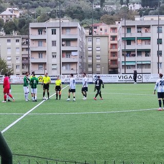 Calcio, Eccellenza. Il Pietra impone il primo pari interno all'Angelo Baiardo: 1-1 con Tona e Battaglia