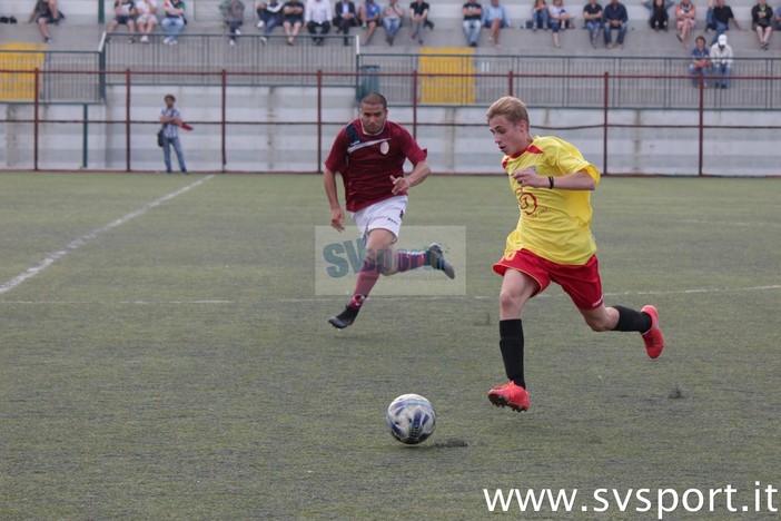 Calcio, Coppa Ostuni: alle 17:30 la finale tra Vado e Albenga