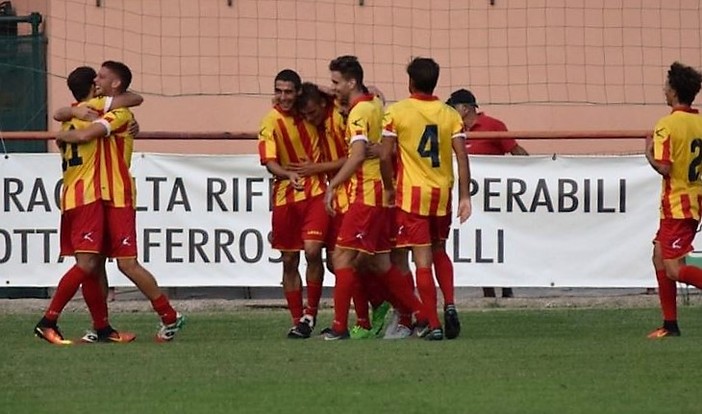 Calcio, Finale. Stamattina è stato presentato il nuovo inno a cura di Massimo Vio  (CLICCA E ASCOLTA)