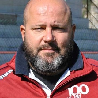 Calcio, Promozione. Il Ventimiglia prosegue con mister Massullo, arriva la conferma anche per la stagione 2023-24