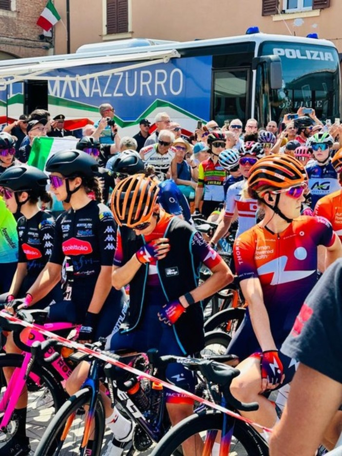 Giro Donne 2023, la Polizia Stradale in prima linea per garantire la sicurezza