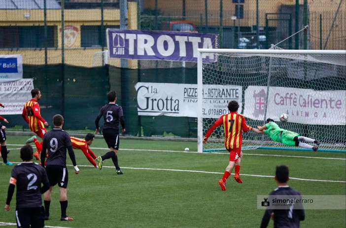 Calcio, Finale 30 e lode: la zampata di Sogno vale il pari con il Jolly Montemurlo