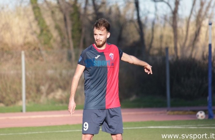 Calciomercato. Un altro ex Vado per la Sanremese, dopo Aperi c'è anche il centrocampista Beppe Giuffrida