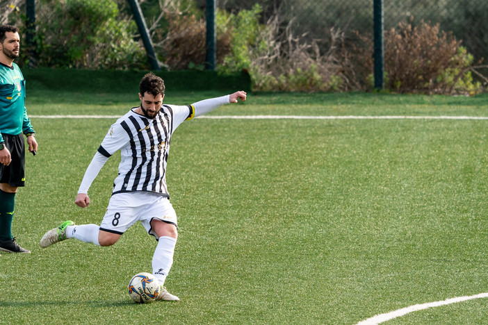 Calcio, Coppa Liguria di Seconda Categoria. E' già tempo di semifinale, stasera l'Argentina sfida il San Teodoro