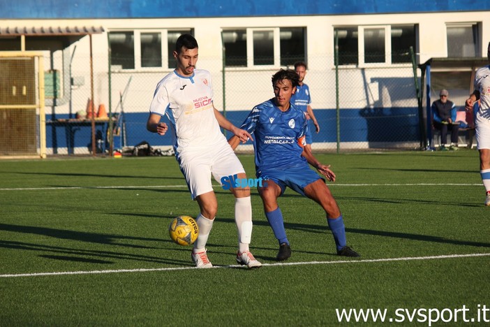 Calcio, Prima Categoria. 90 minuti da vertigini con Argentina - Millesimo e Città di Savona - Borgio Verezzi