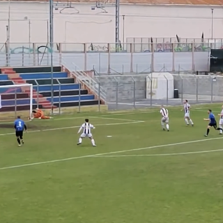 Calcio, Imperia. Solari fa tre su tre. Battuto anche il Rapallo con la doppietta di Ravoncoli (gli highlights)