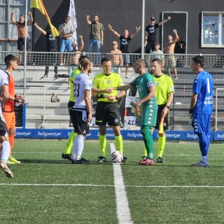 Calcio, Serie D. La saetta di Venneri lancia l'Albenga, battuta la Fezzanese e terza vittoria consecutiva