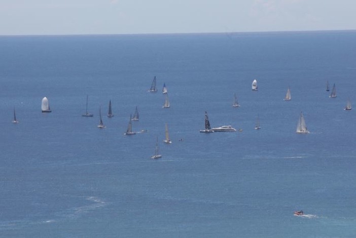 FOTONOTIZIA: iniziato a Loano il Campionato Italiano vela d'Altura